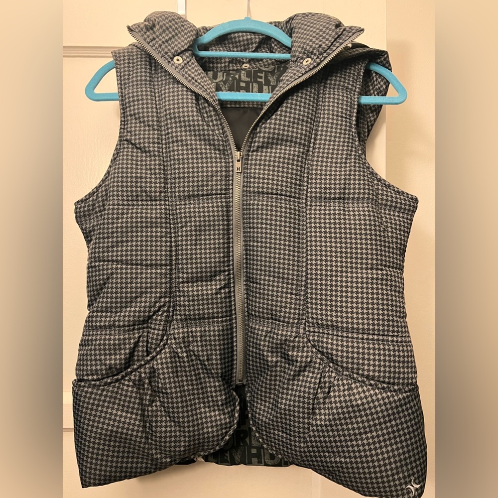 Hurley Puffer Vest- *Vintage 2000’s